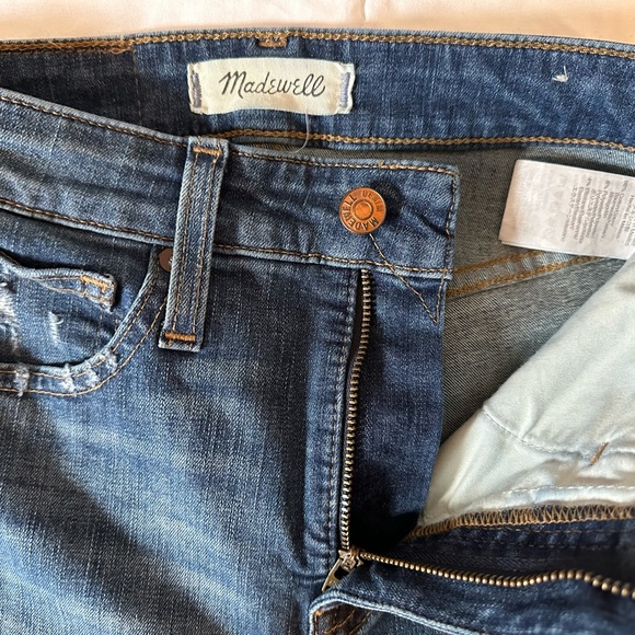 Madewell Curvy High-Rise Skinny Jeans: Drop Step-Hem Edition - Picture 11 of 14